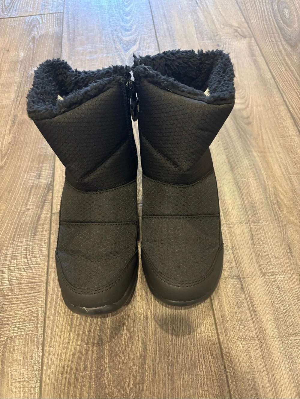Northside Presley Black Faux Fur Winter Boots Kids Size 2 NEW